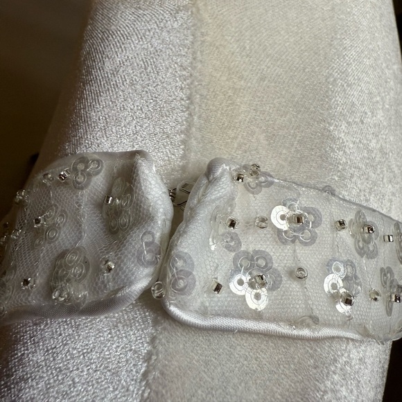 Mac Duggal 68166 Size 8 White Sequin Criss Cross Bodice Gown - Picture 7 of 9